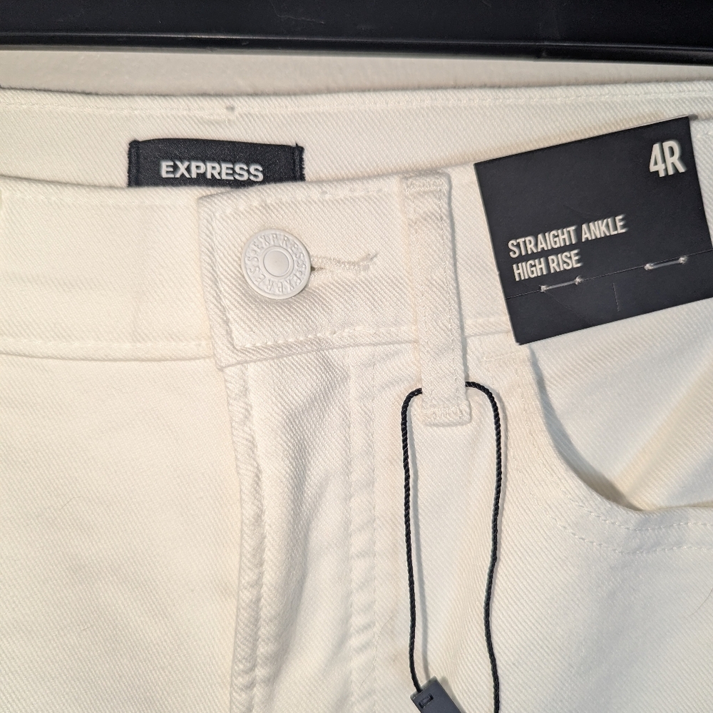 4R NWT Express Straight Ankle High Rise White Jeans - Picture 3 of 6